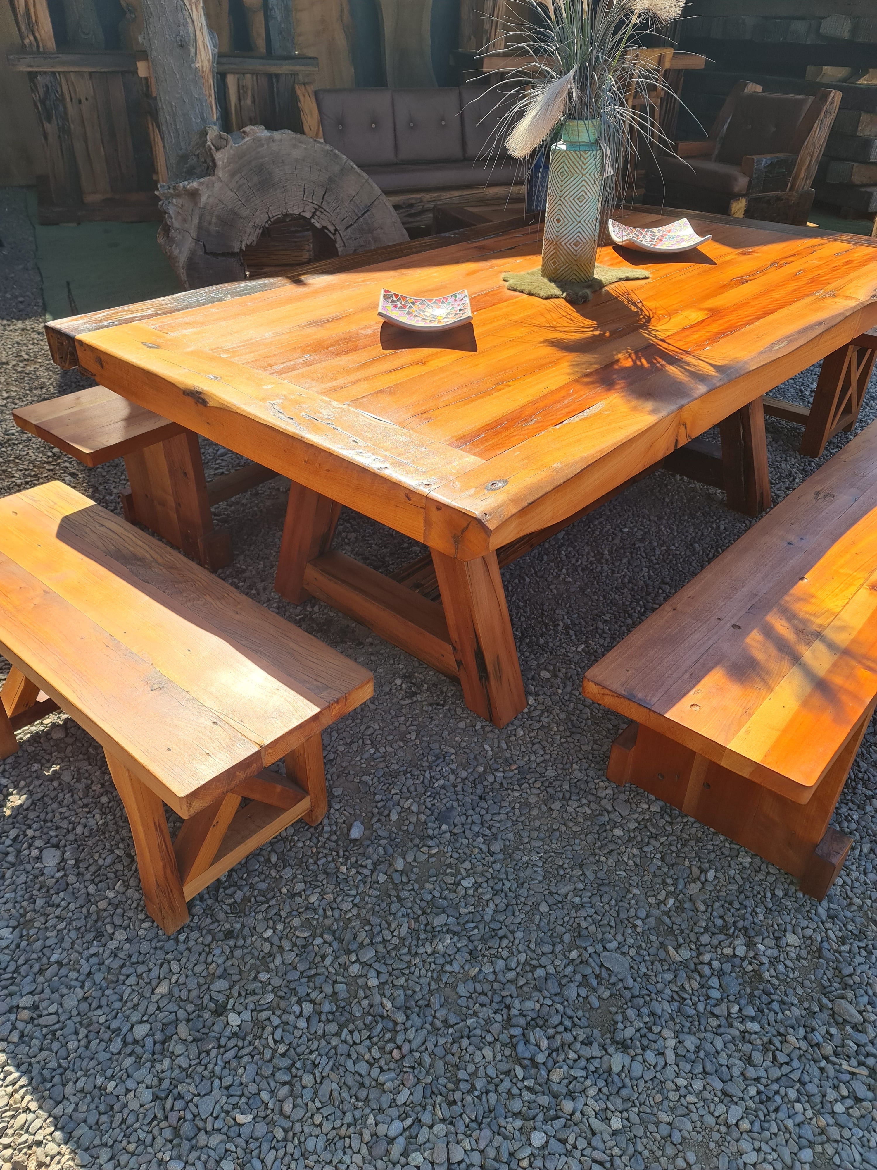 Mesa Roble con durmientes