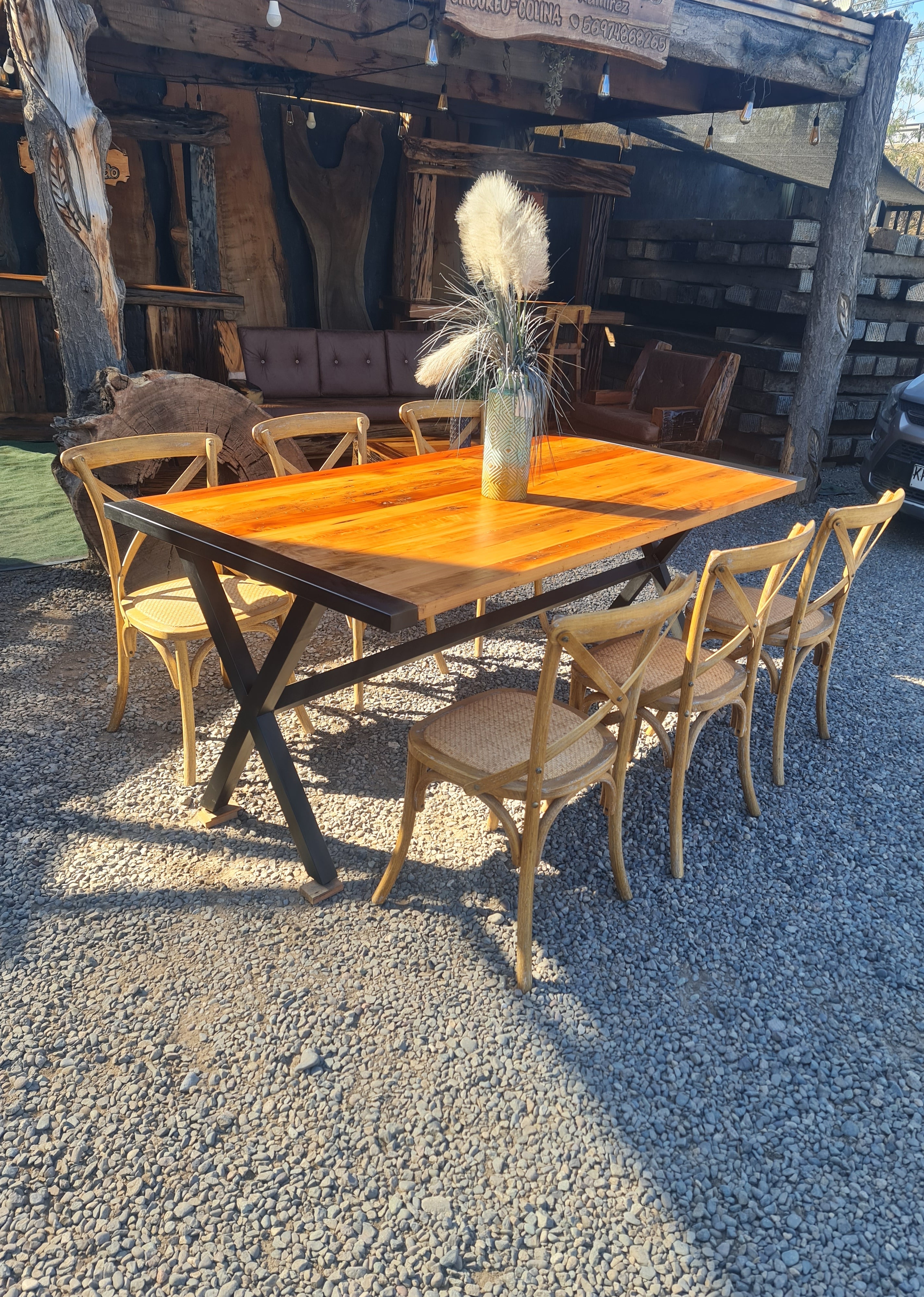 Juego de comedor fierro Madera + sillas retro