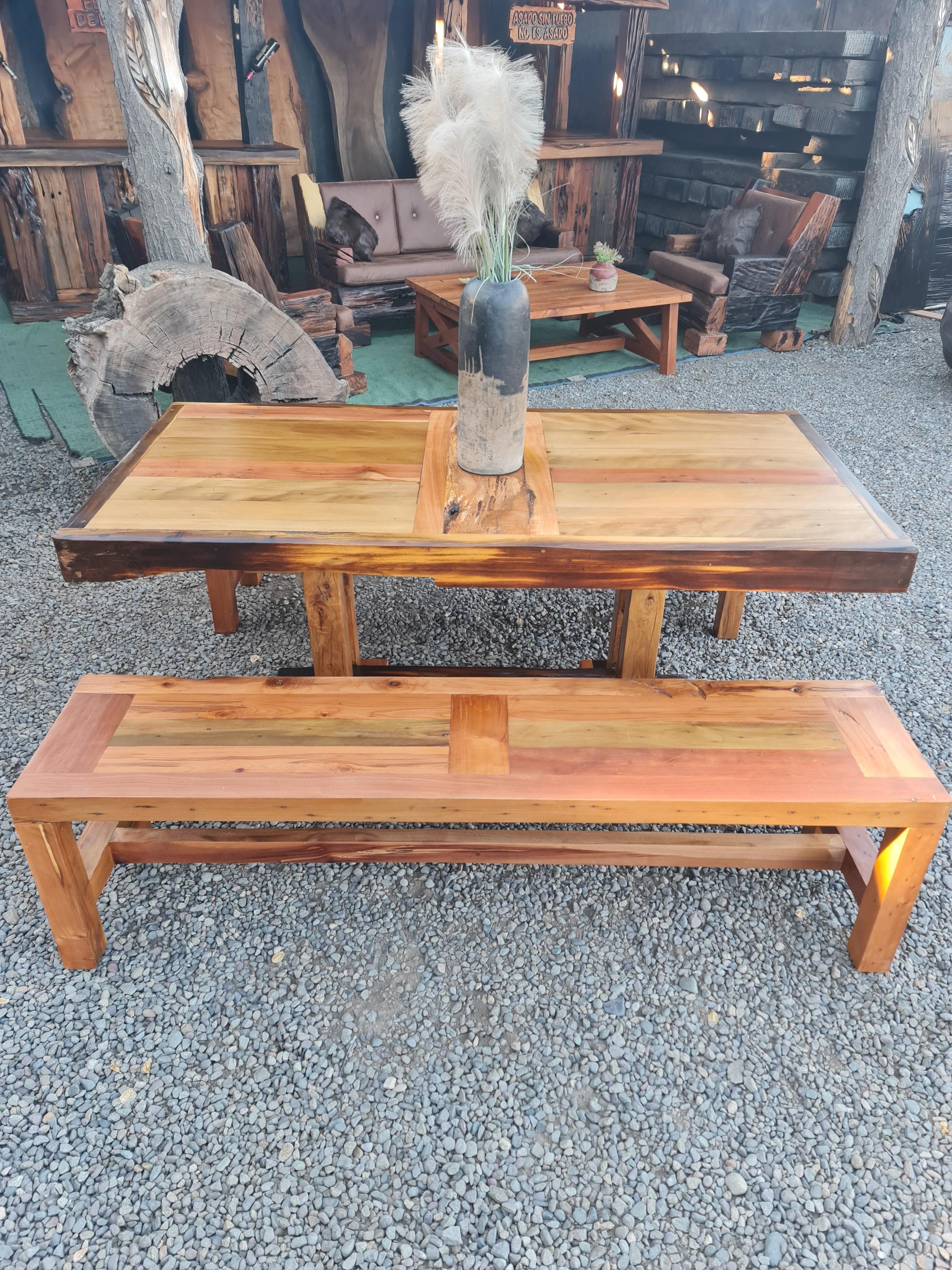 Juego de Comedor con Bancas