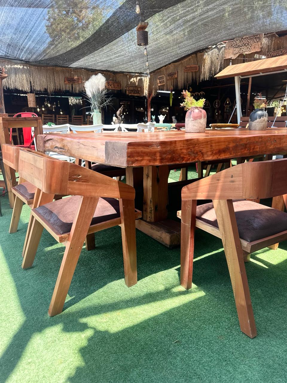 Mesa de Comedor Rústica